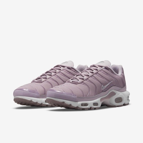 Фото № 4 с приближением к товару «‎Nike Air Max Plus»