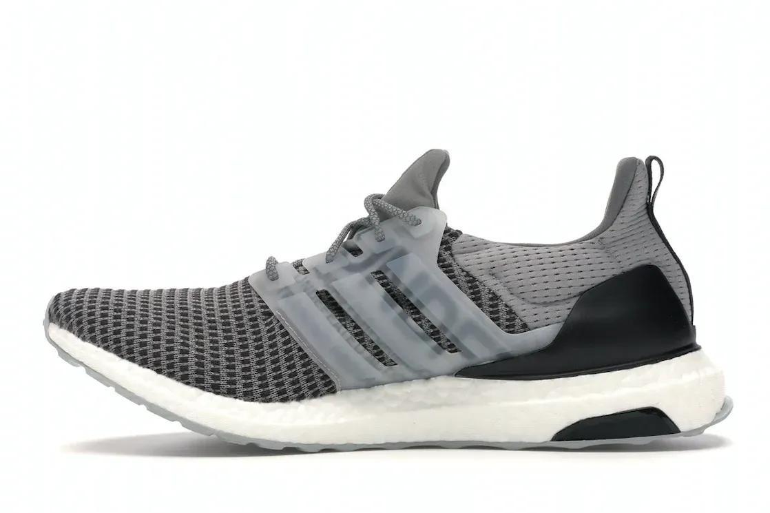 Фото № 3 с приближением к товару «‎adidas Ultra Boost Undefeated Performance Running Grey»