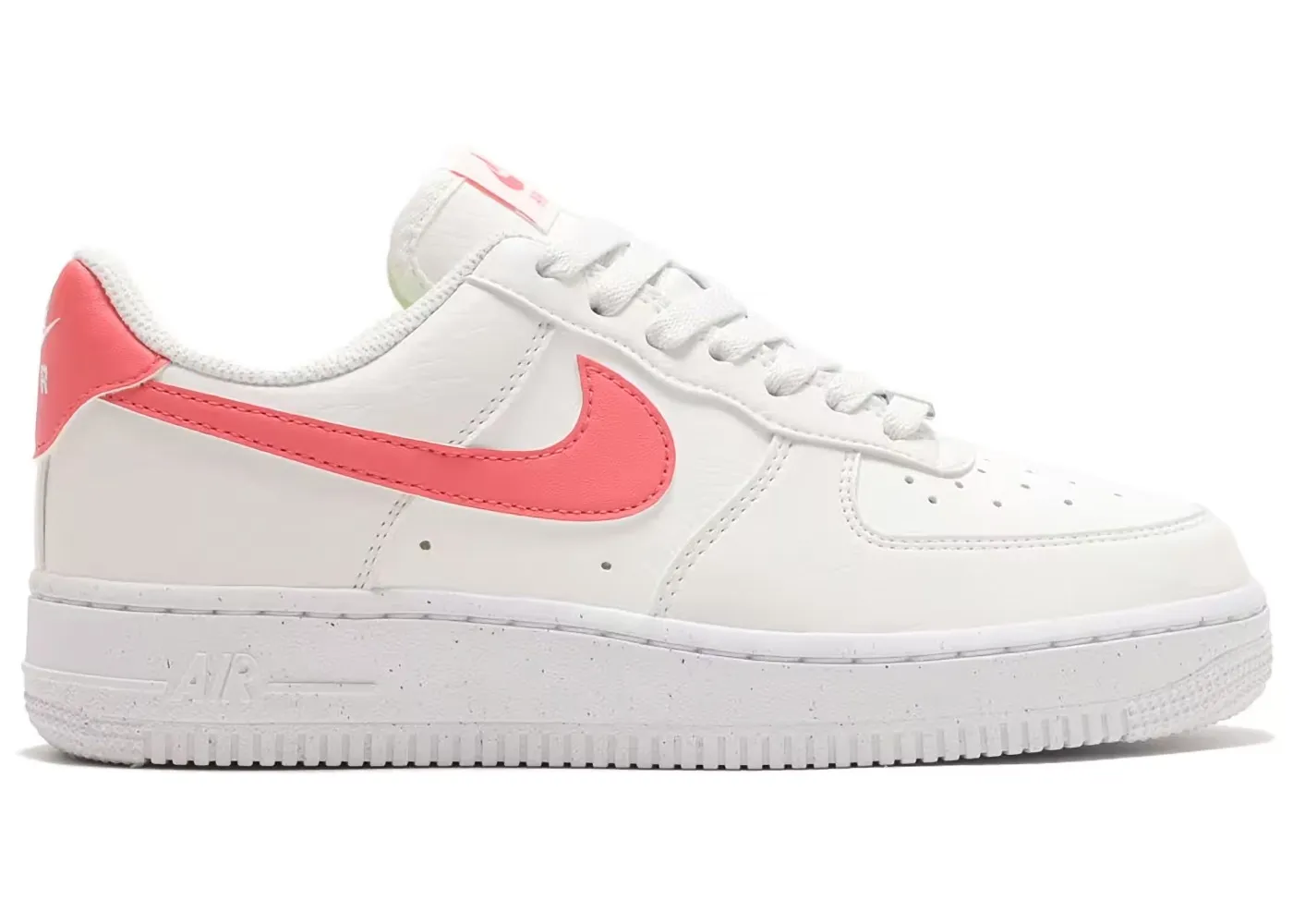 Фото № 1 с приближением к товару «‎Nike Air Force 1 Low 07 Next Nature Summit White Sea Coral »