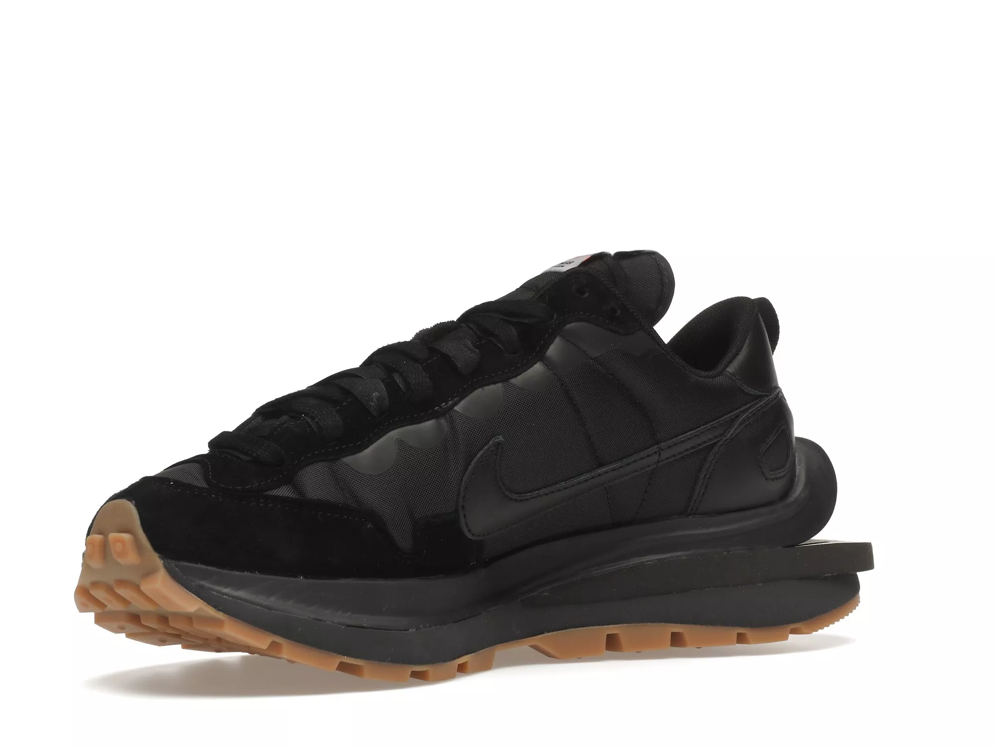 Фото № 3 с приближением к товару «‎Nike Vaporwaffle sacai Black Gum»