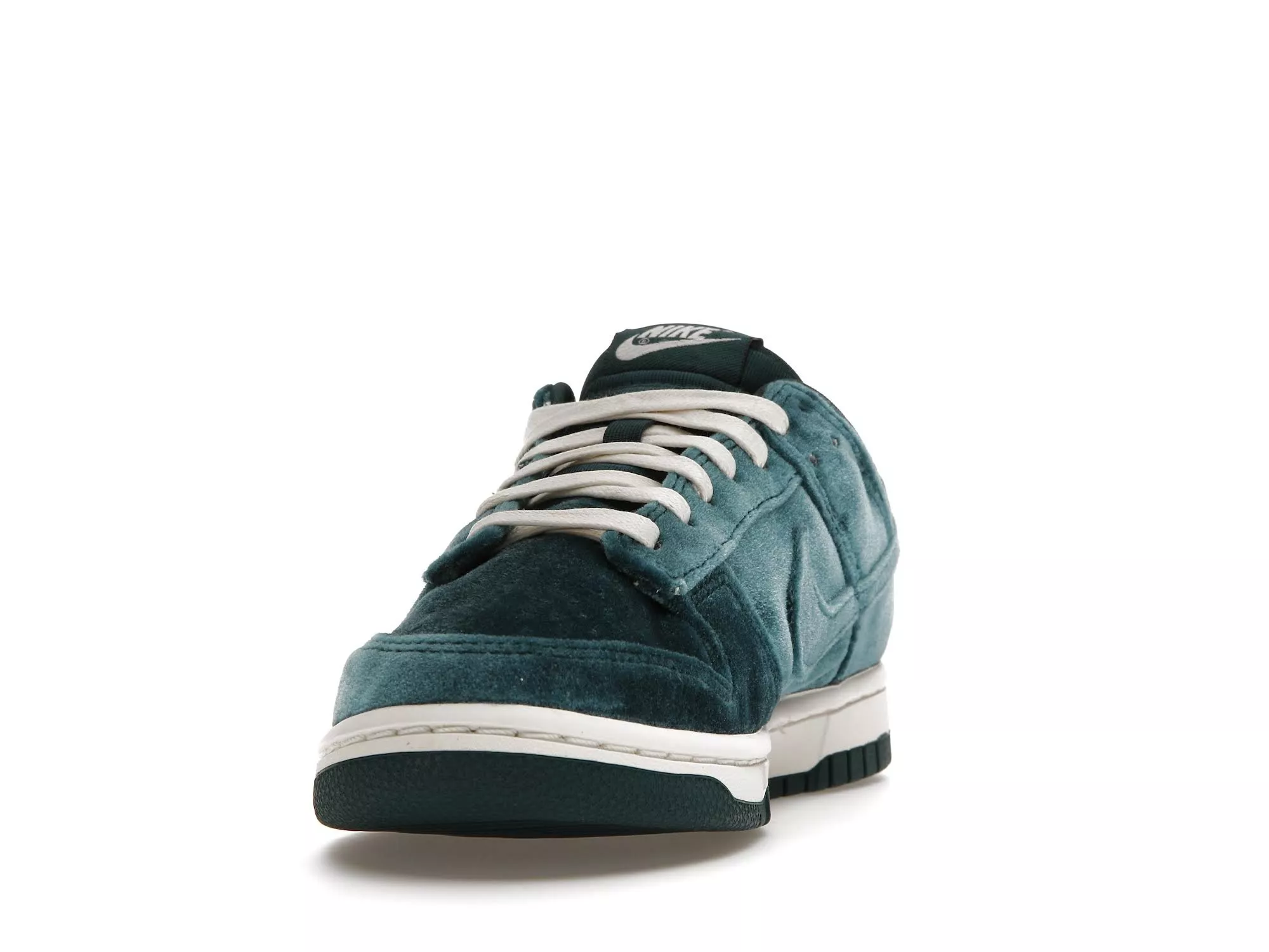 Фото № 2 с приближением к товару «‎Nike Dunk Low Velvet Teal »