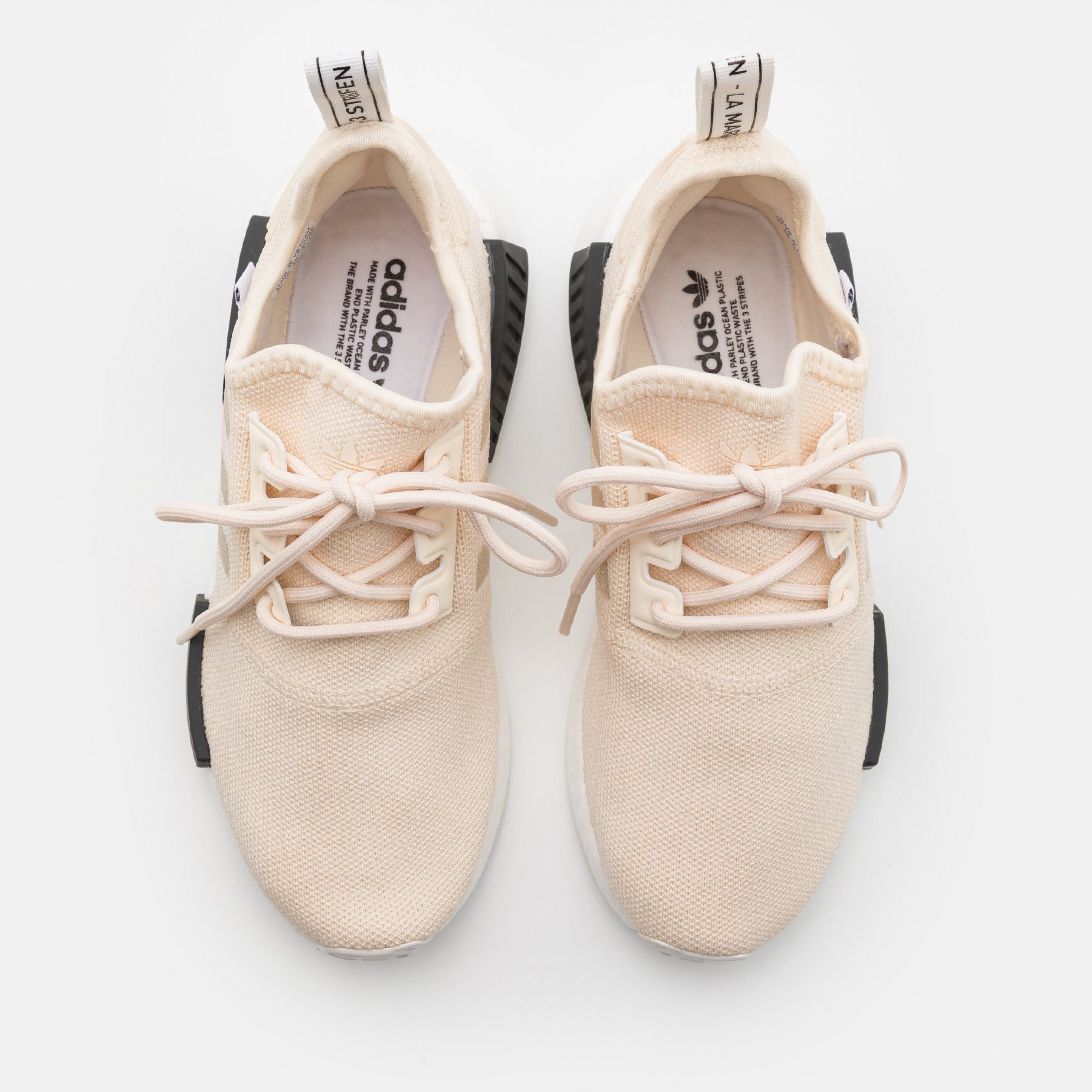 Фото № 4 с приближением к товару «‎Adidas Nmd R1 »