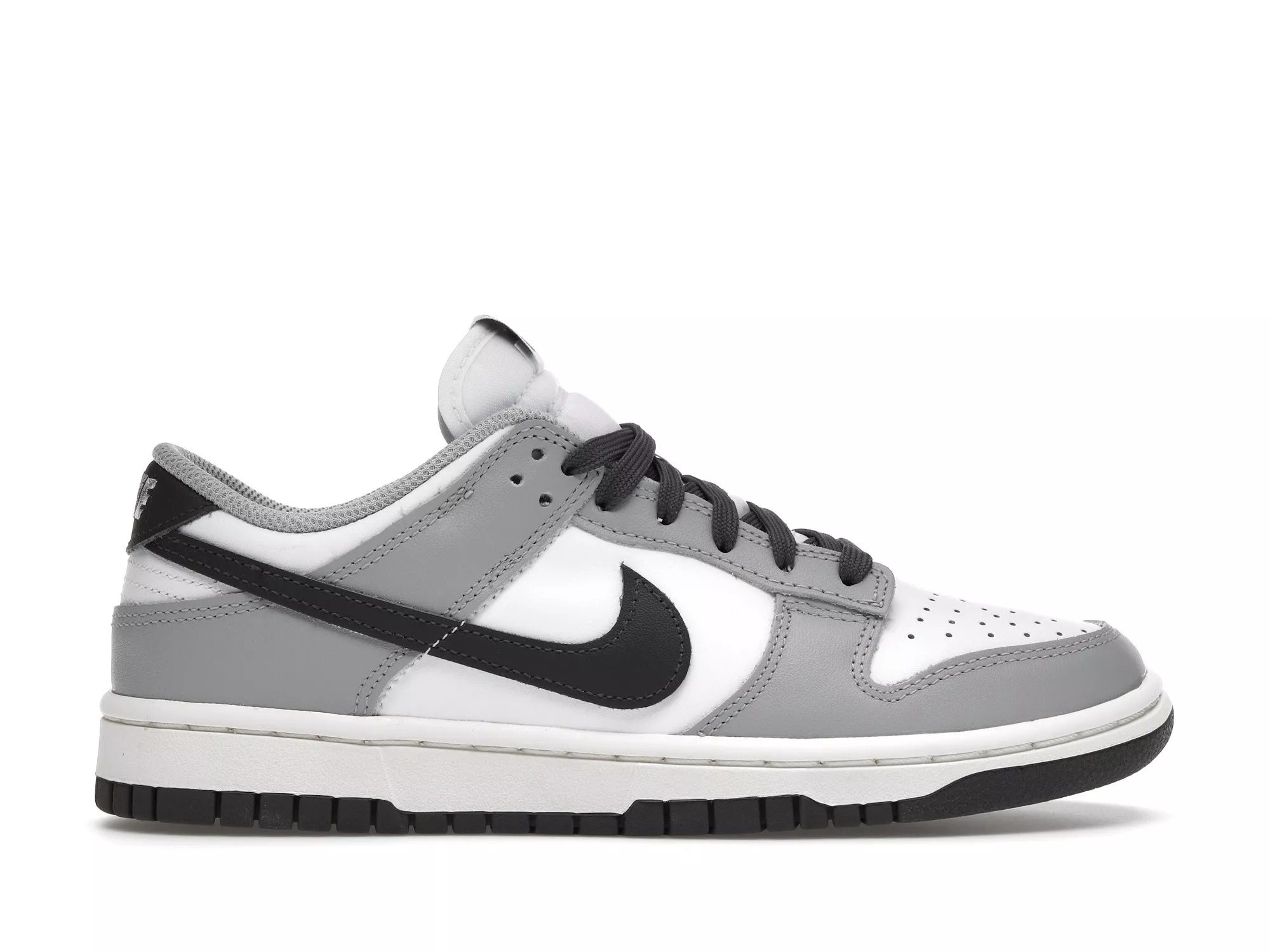 Фото № 1 с приближением к товару «‎Nike Dunk Low Light Smoke Grey »