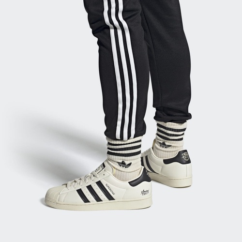 Фото № 4 с приближением к товару «‎Adidas Superstar Bezowe»