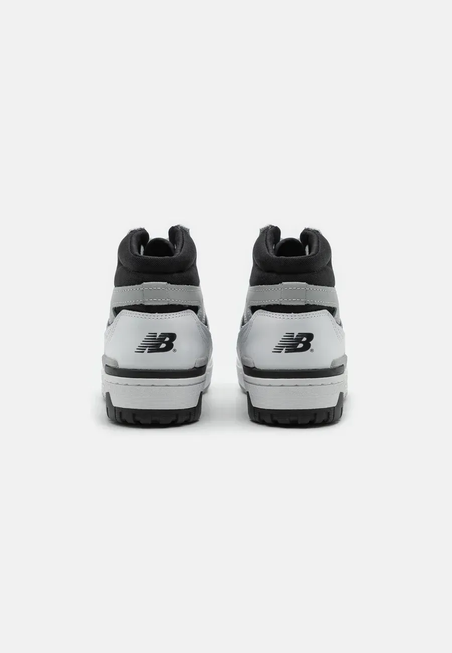 Фото № 3 с приближением к товару «‎650 UNISEX»
