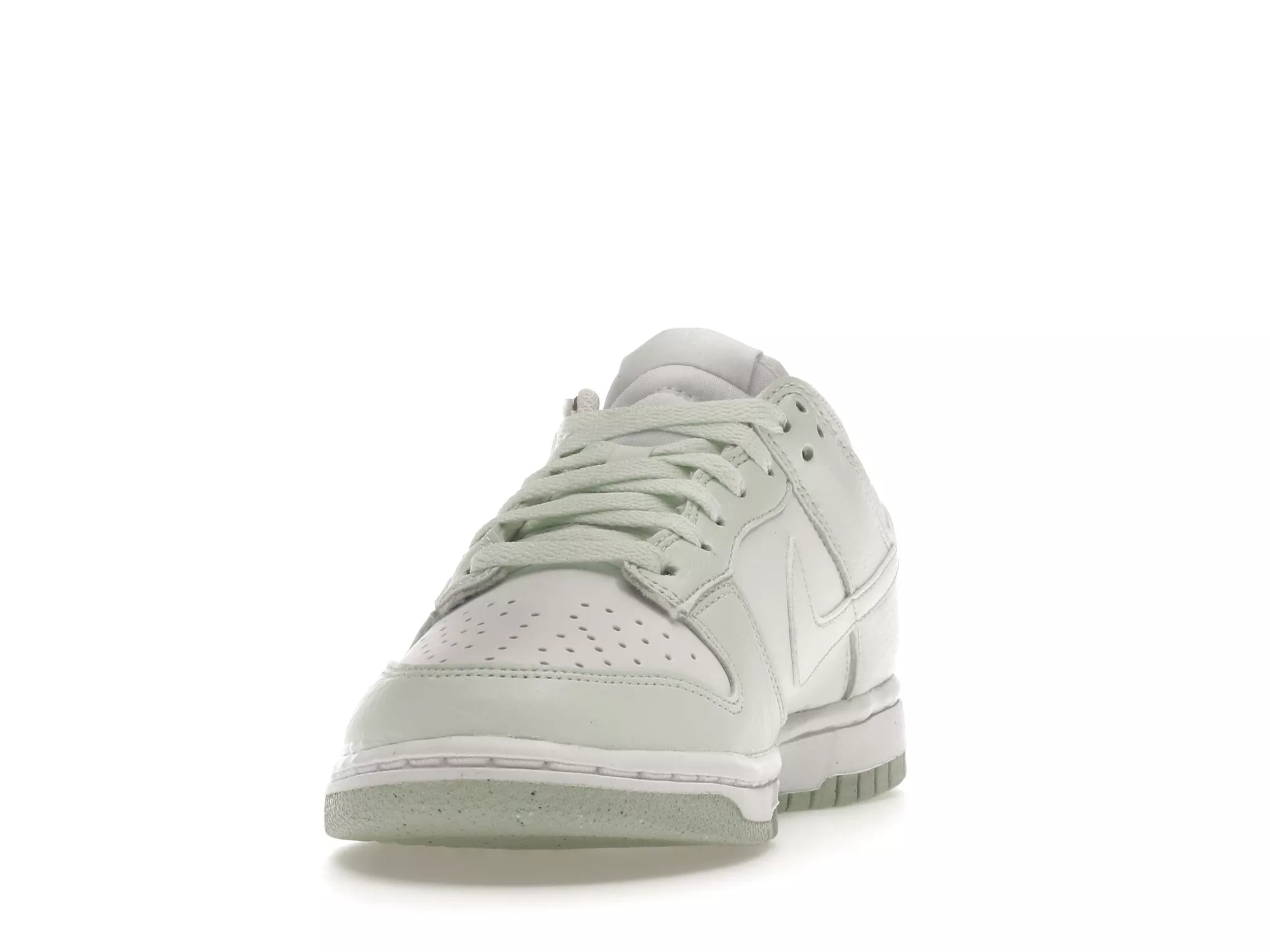 Фото № 5 с приближением к товару «‎Nike Dunk Low Next Nature White Mint »
