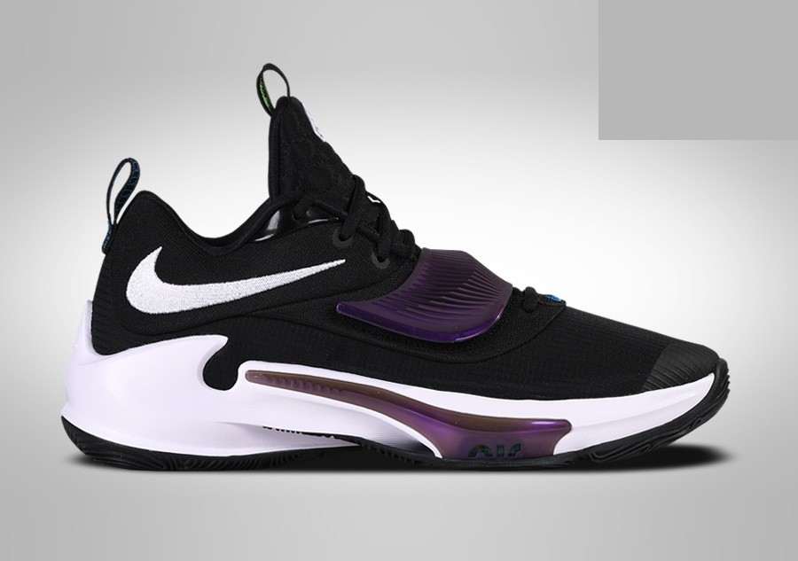 Фото № 1 с приближением к товару «‎Nike Zoom Freak 3 'Project 34'»