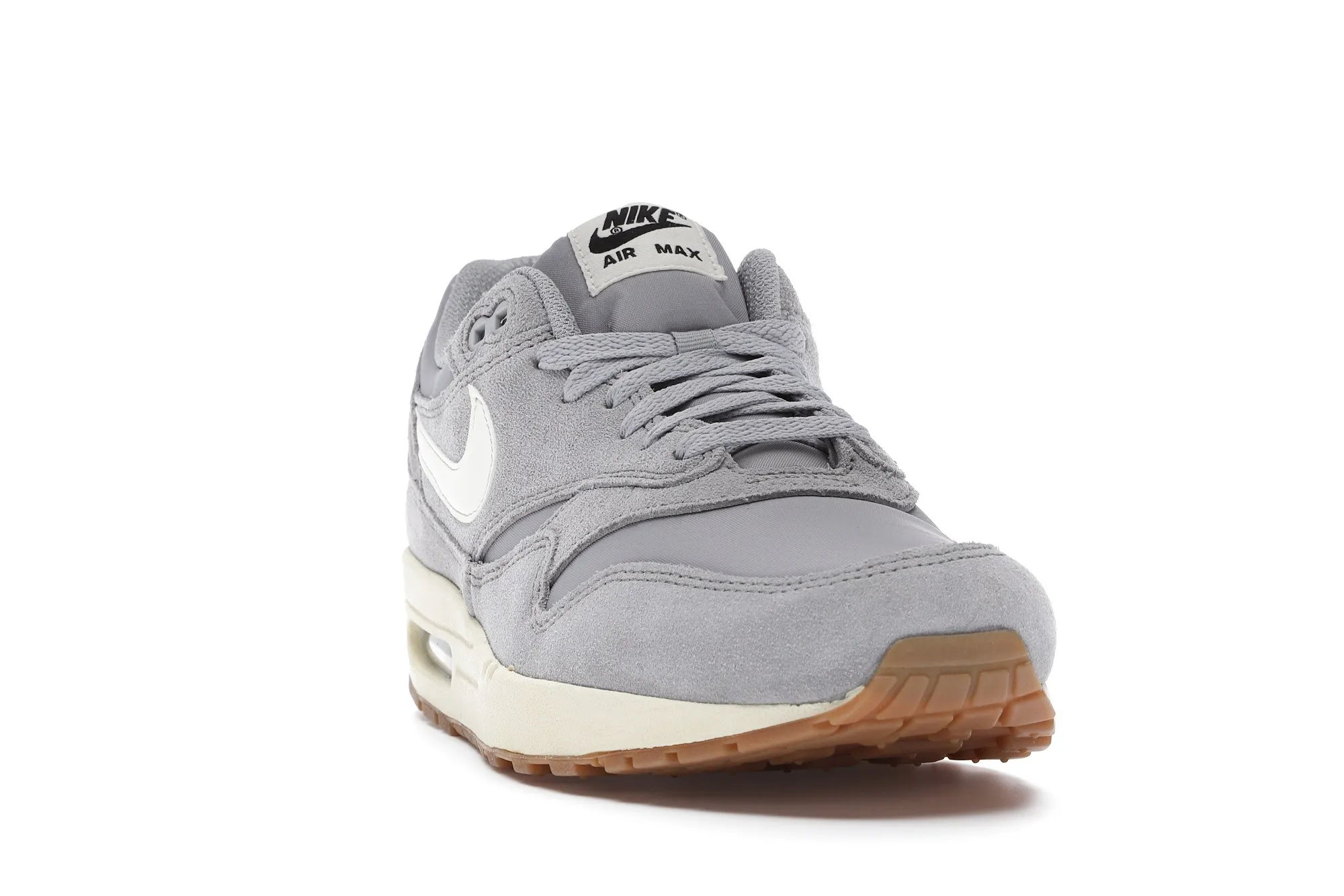 Фото № 3 с приближением к товару «‎Nike Air Max 1 Matte Silver»