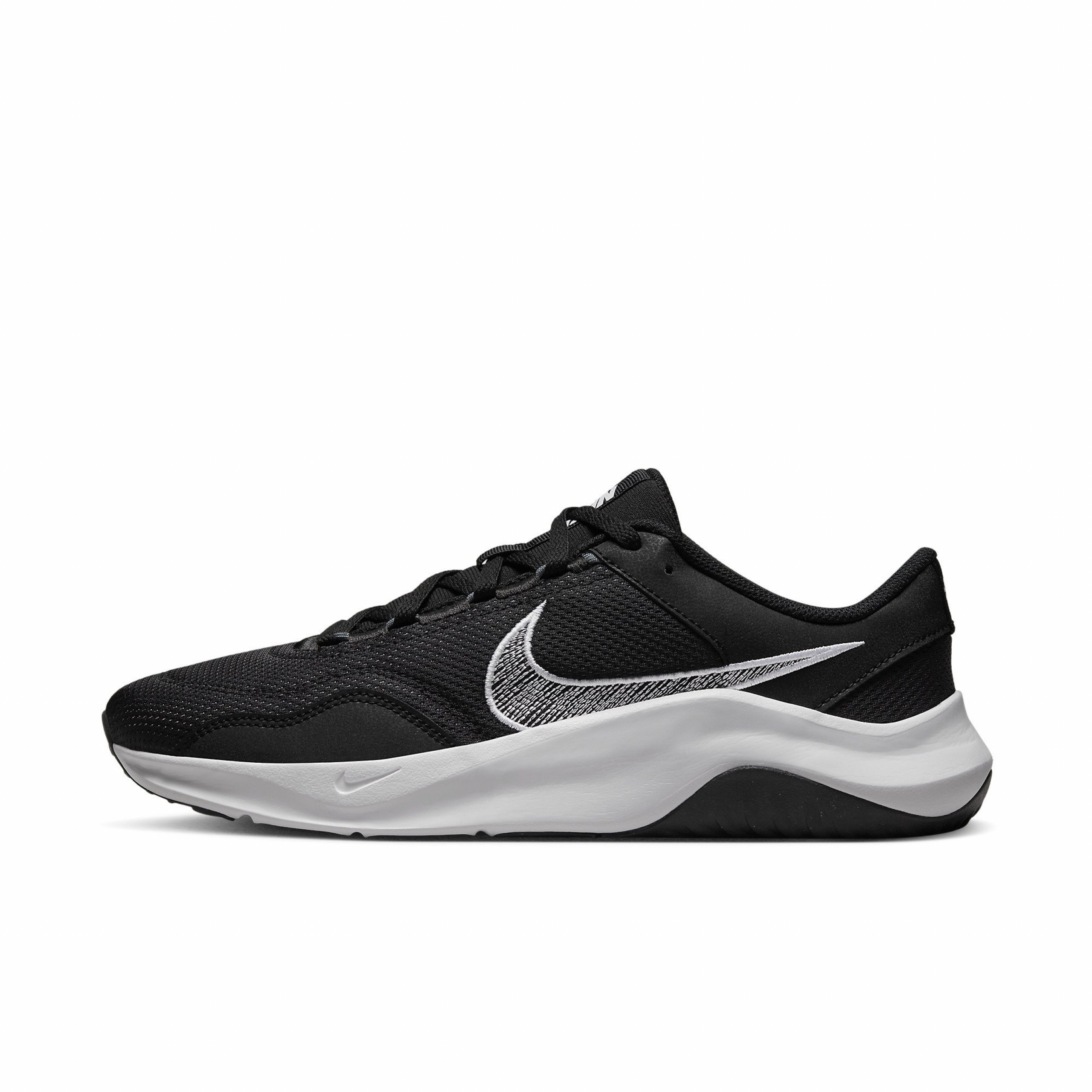 Фото № 1 с приближением к товару «‎Nike Legend Essential 3 NN»