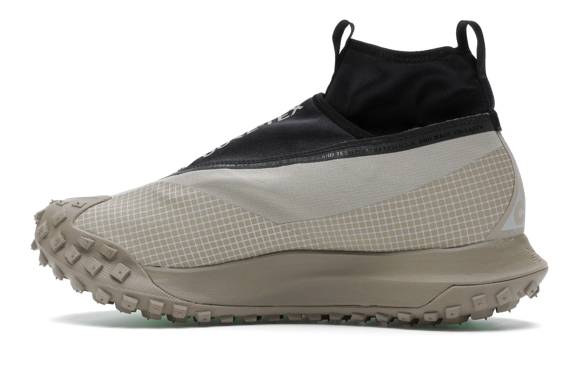 Фото № 5 с приближением к товару «‎Nike ACG Mountain Fly Gore-tex Khaki»