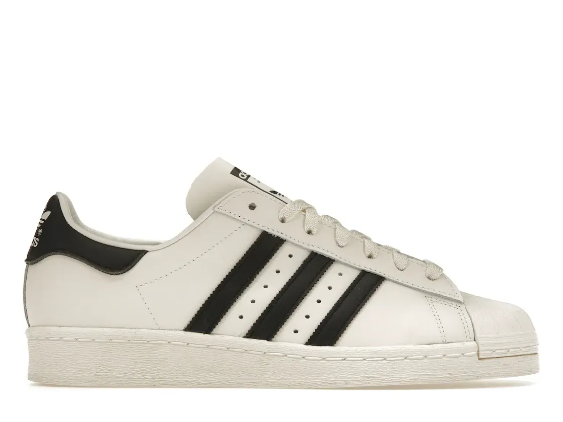 Фото № 1 с приближением к товару «‎adidas Superstar 82 Cloud White Core Black»