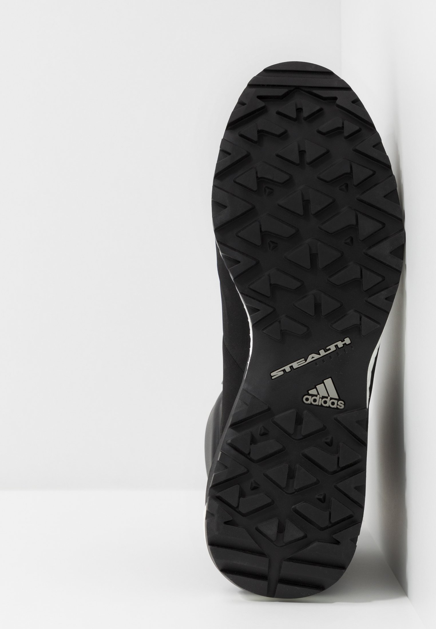 Фото № 5 с приближением к товару «‎Adidas Terrex Boost Cold.rdy Rain.rdy Hiking Shoes»