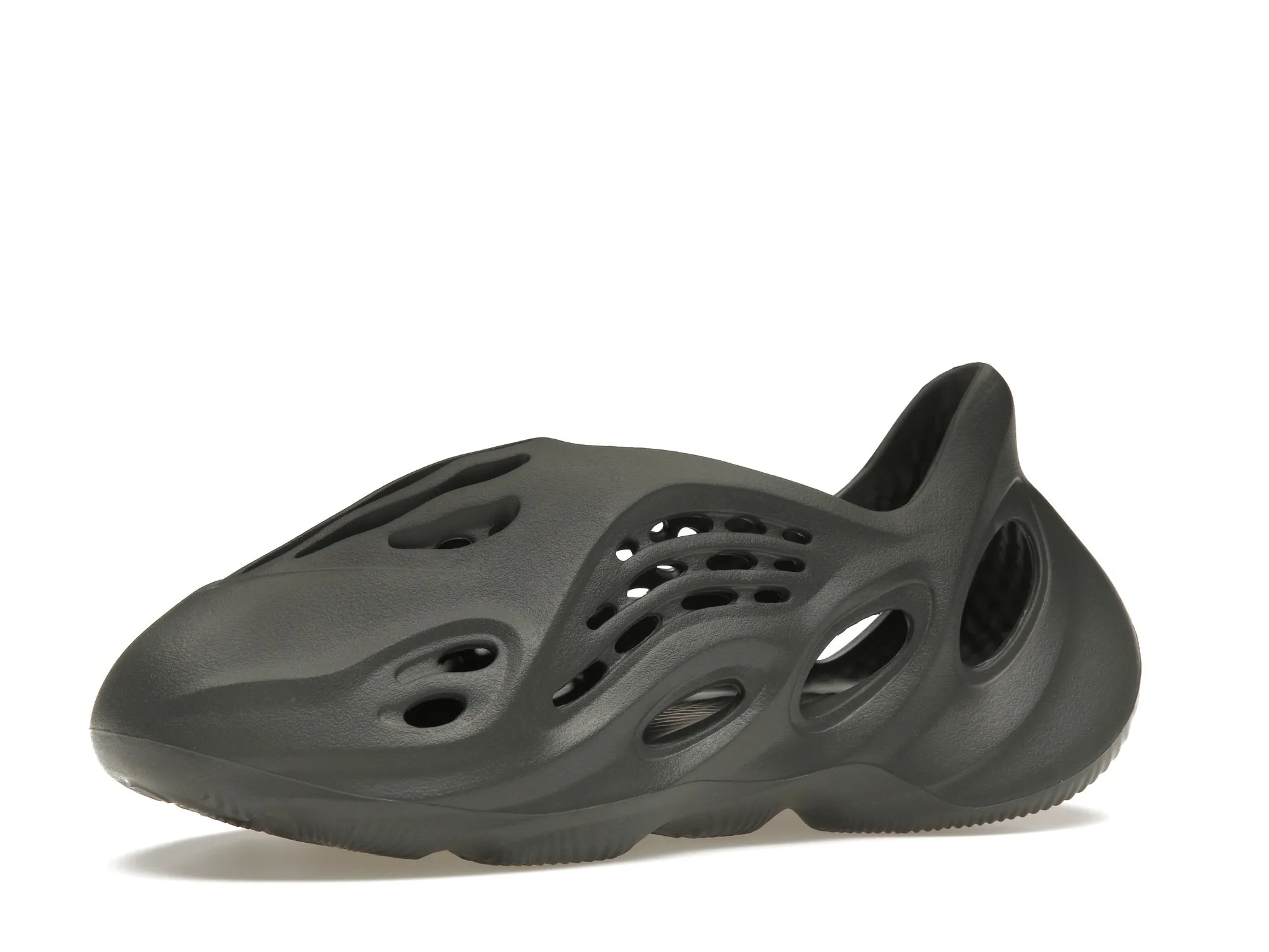 Фото № 5 с приближением к товару «‎adidas Yeezy Foam RNR Carbon»