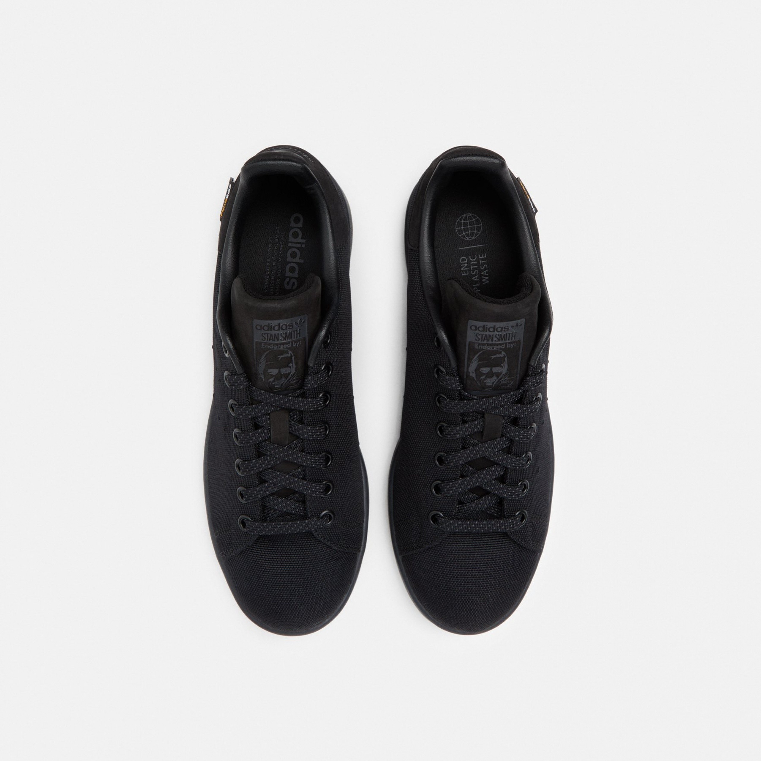 Фото № 4 с приближением к товару «‎Adidas Stan Smith »