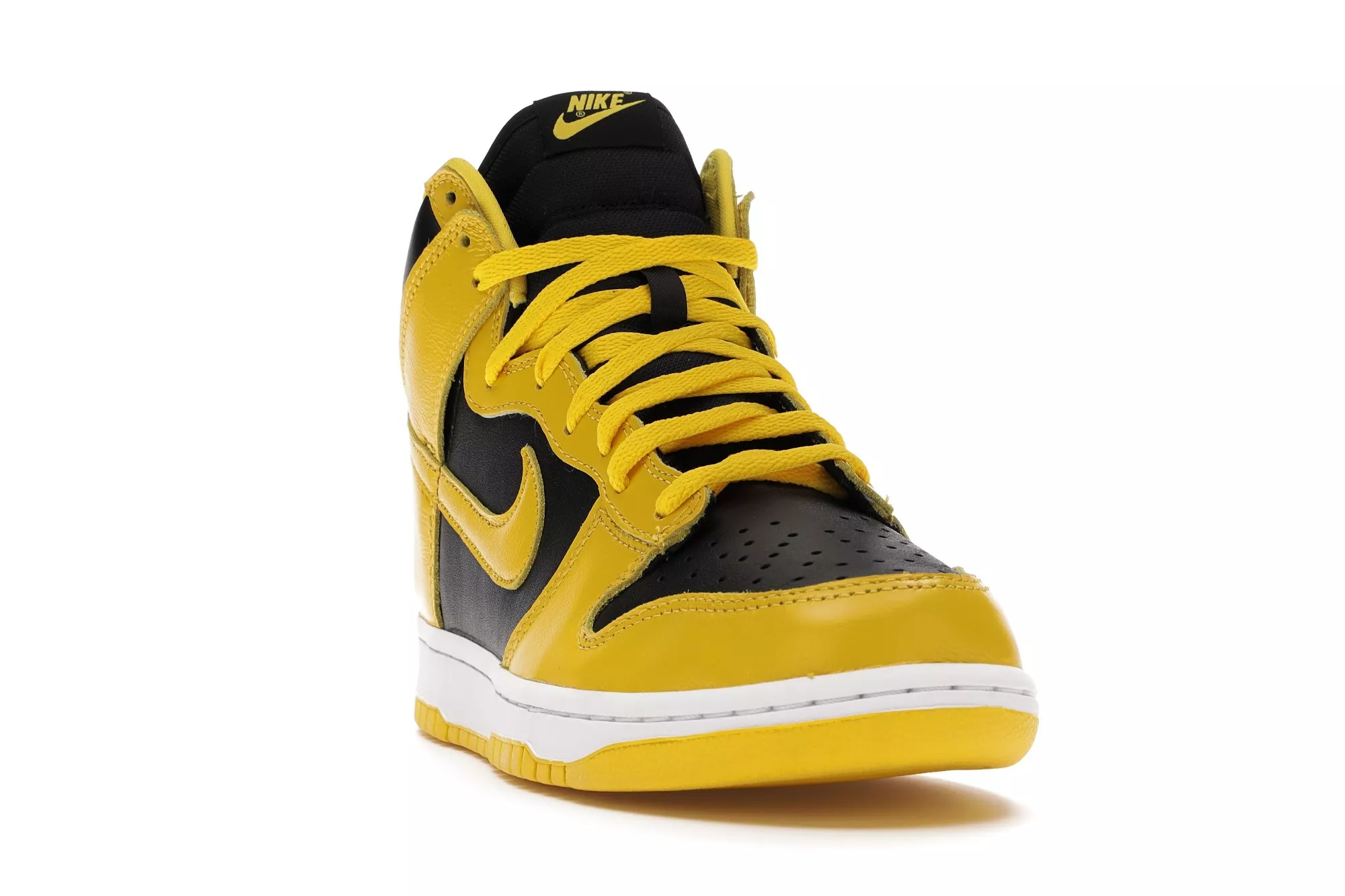 Фото № 1 с приближением к товару «‎Nike Dunk High Varsity Maize»