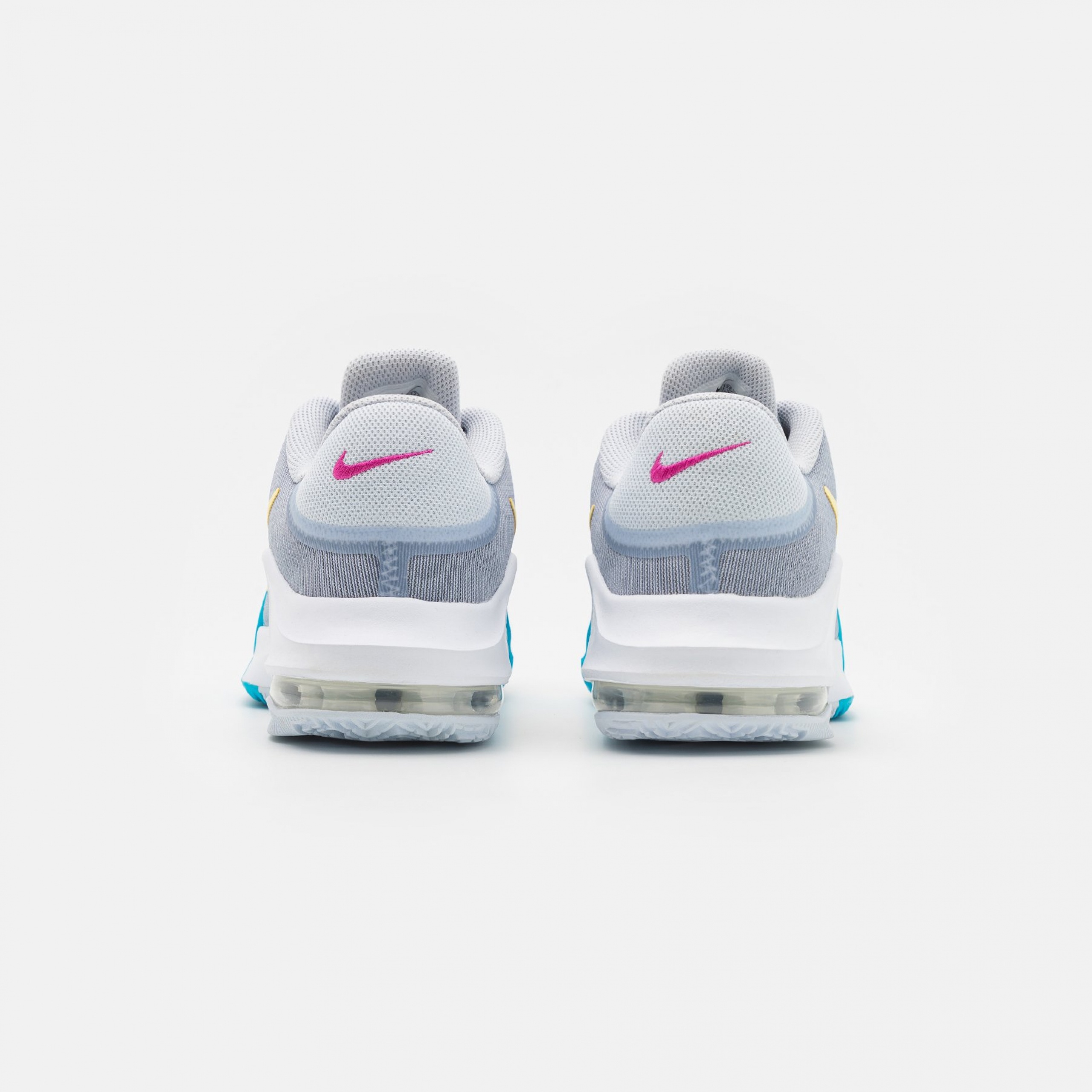 Фото № 3 с приближением к товару «‎Nike Air Max Impact 4»