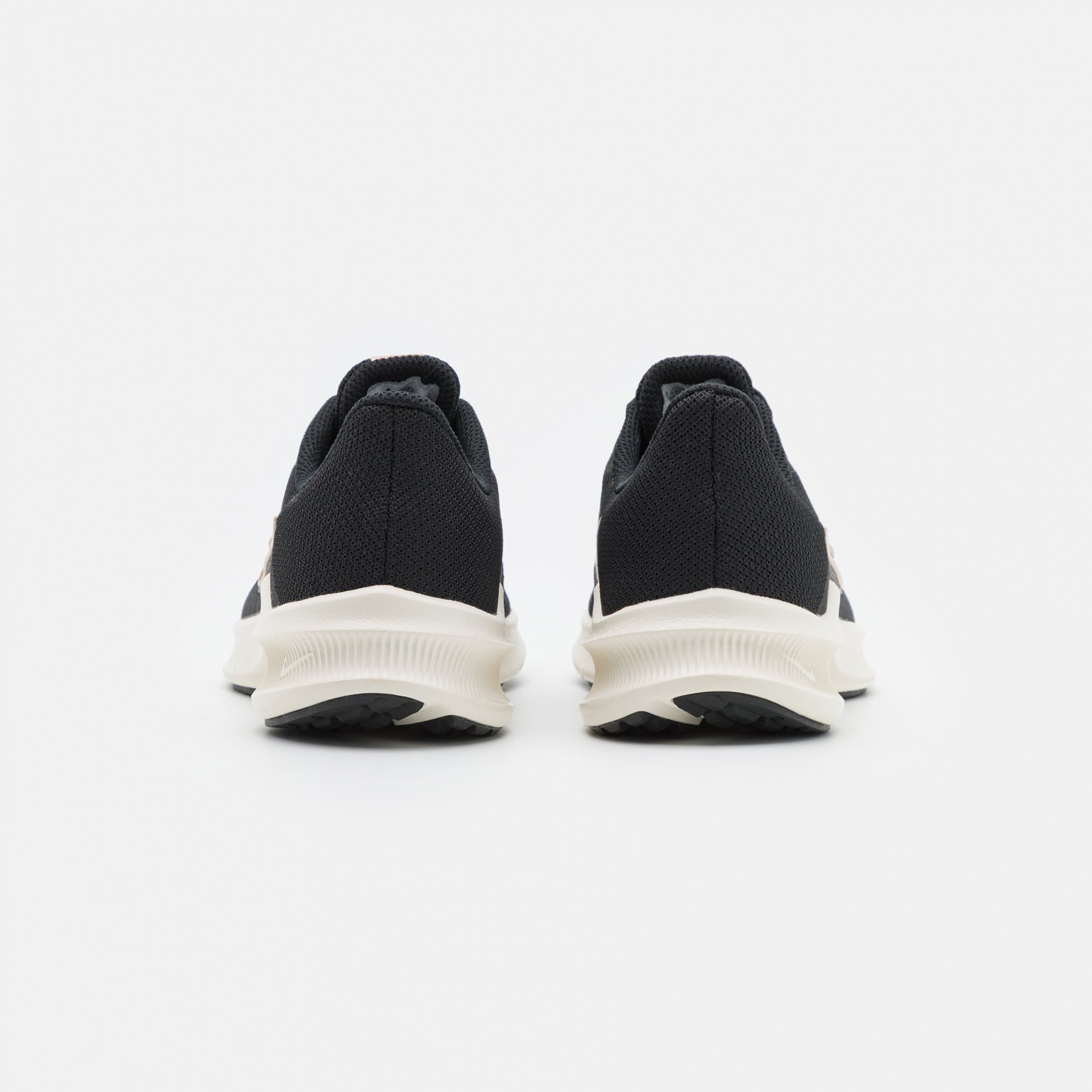 Фото № 3 с приближением к товару «‎Nike Downshifter 11»