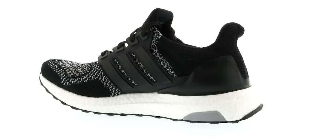 Фото № 3 с приближением к товару «‎adidas Ultra Boost 1.0 Black Reflective (2015)»