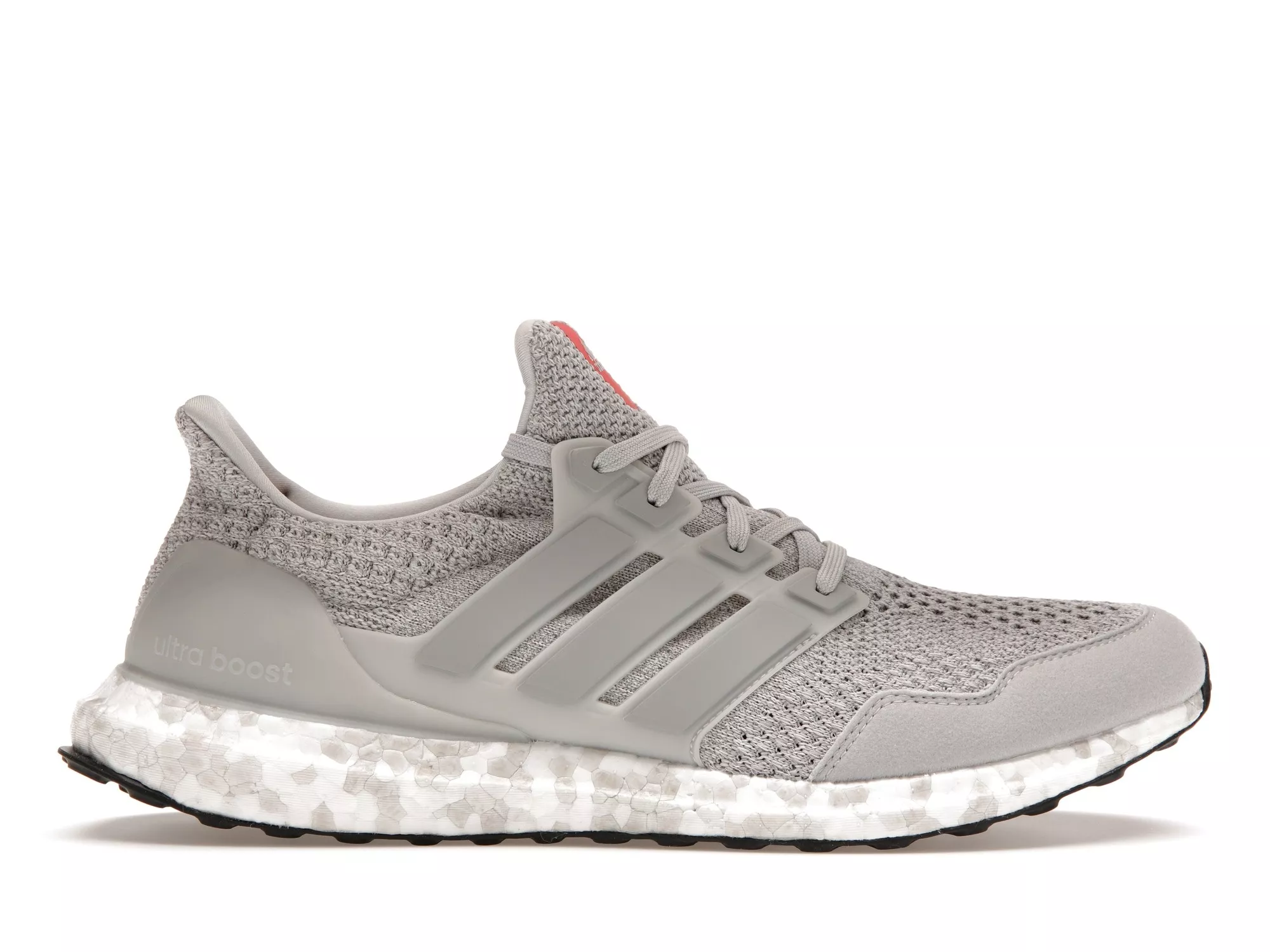 Фото № 1 с приближением к товару «‎adidas Ultra Boost 5.0 DNA Triple Grey»