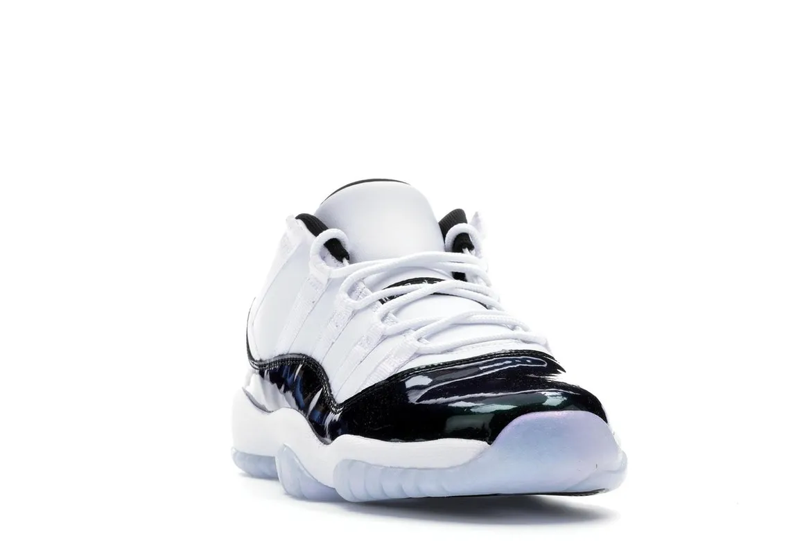 Фото № 3 с приближением к товару «‎Jordan 11 Retro Low Iridescent »