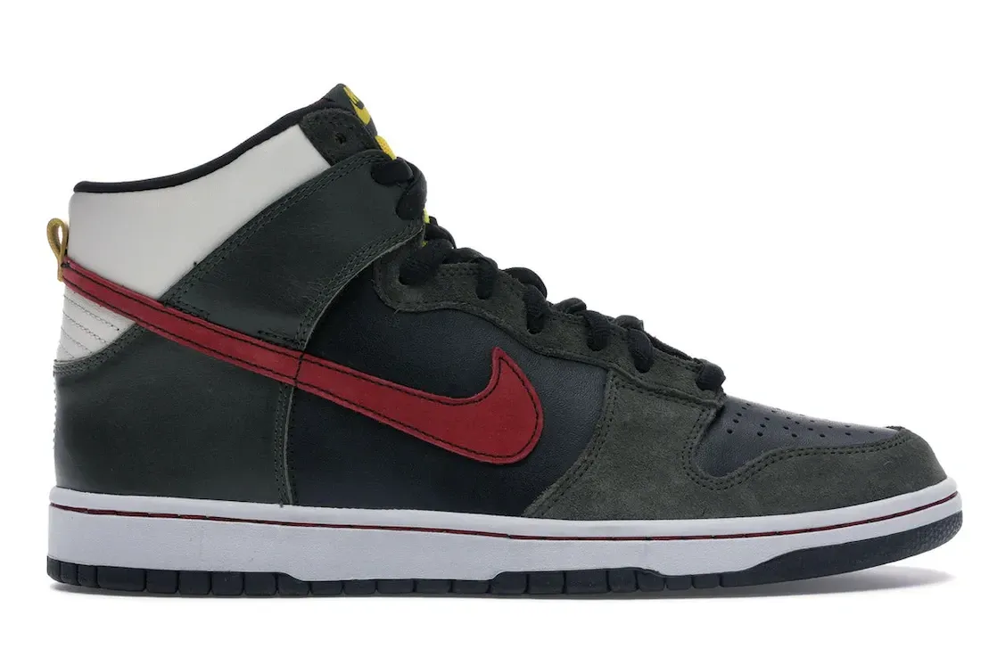 Фото № 1 с приближением к товару «‎Nike SB Dunk High Boba Fett»