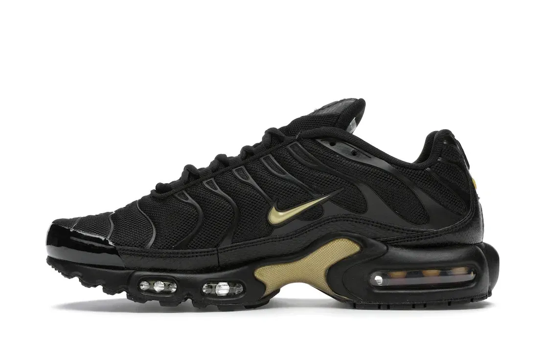 Фото № 3 с приближением к товару «‎Nike Air Max Plus Black Metallic Gold (2019)»