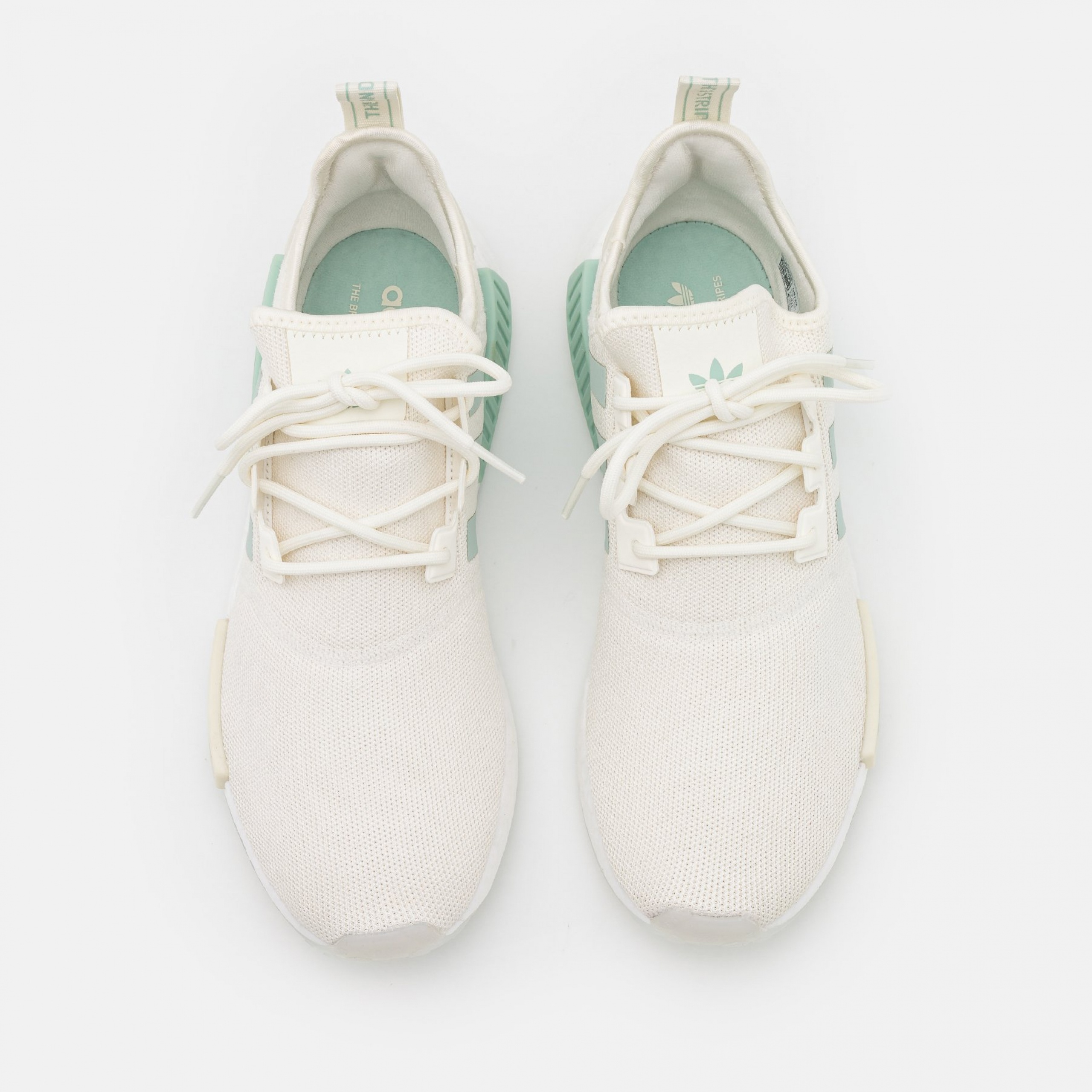 Фото № 5 с приближением к товару «‎Adidas Nmd_ R1 W »