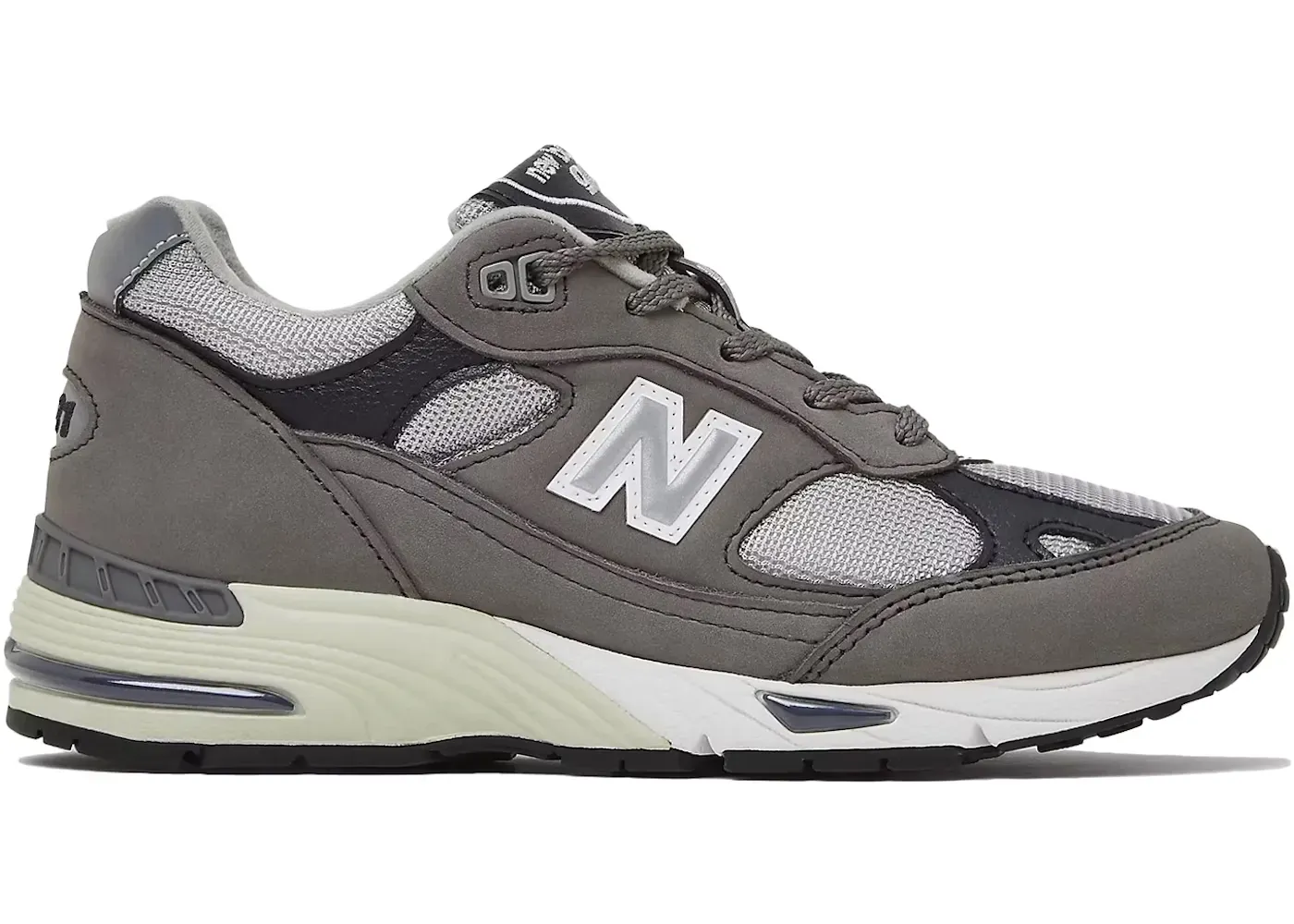 New Balance 991