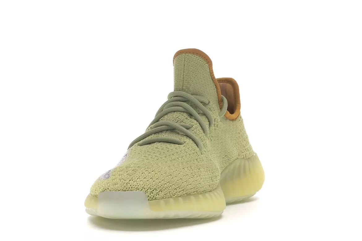 Фото № 2 с приближением к товару «‎adidas Yeezy Boost 350 V2 Marsh»