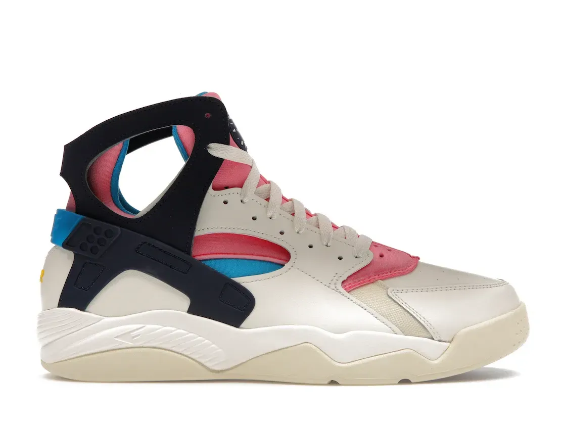 Фото № 1 с приближением к товару «‎Nike Air Flight Huarache Nike Gear Coral Chalk Laser Blue»