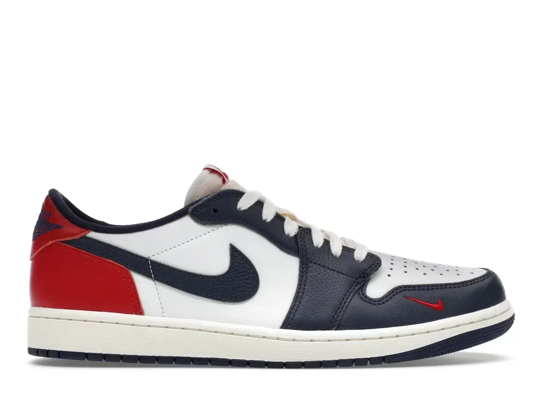 Фото № 1 с приближением к товару «‎Jordan 1 Retro Low OG»