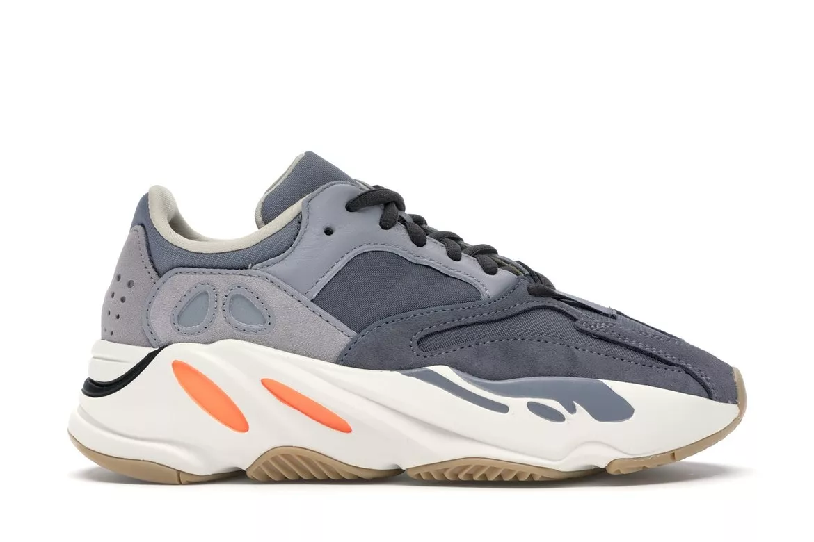 Фото № 1 с приближением к товару «‎adidas Yeezy Boost 700 Magnet»