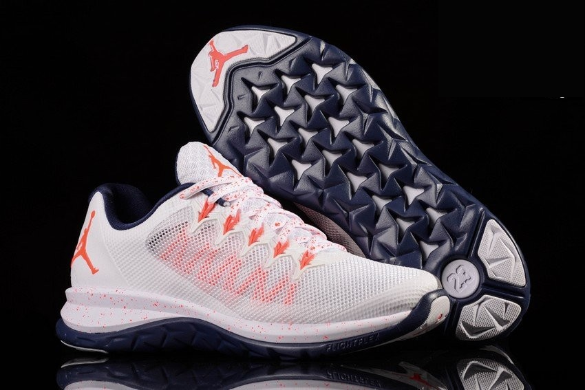 Фото № 4 с приближением к товару «‎Nike Air Jordan Flight 2 23 »