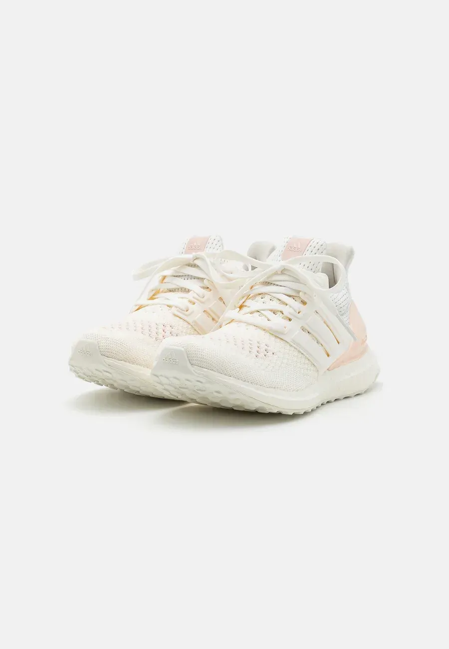 Фото № 2 с приближением к товару «‎ULTRABOOST 1.0»