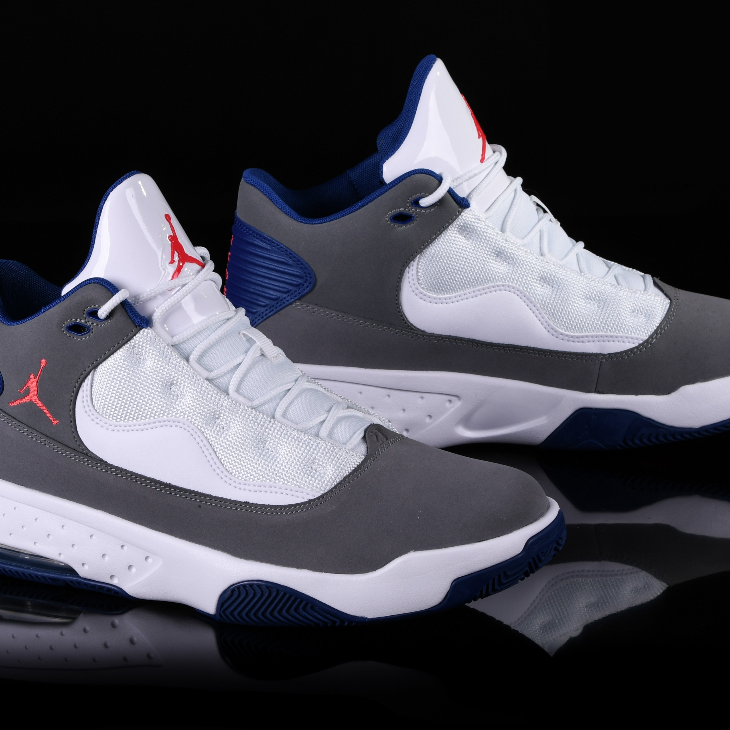 Фото № 2 с приближением к товару «‎Nike Air Jordan Max Aura 2 Cool Space»
