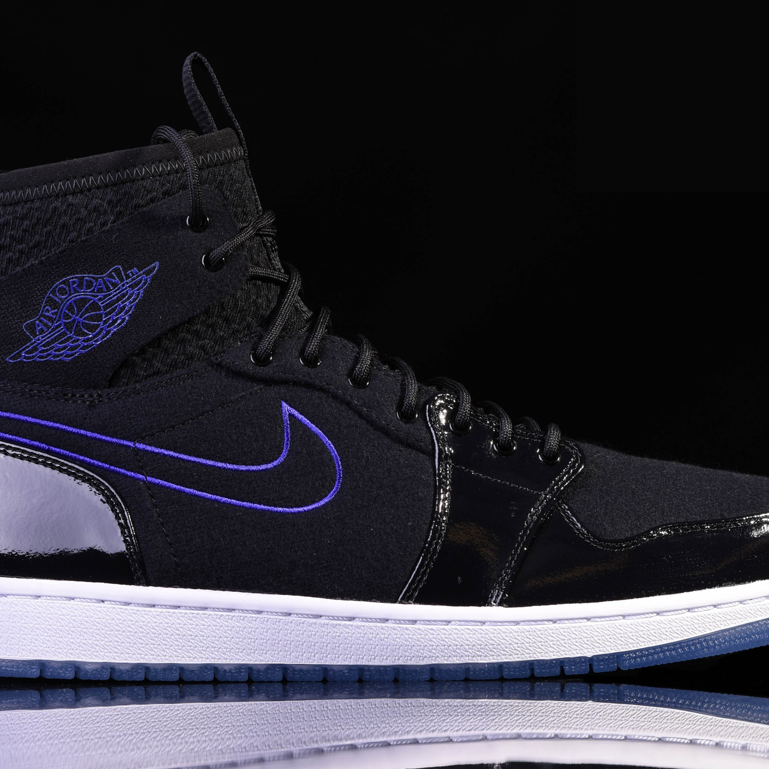 Фото № 2 с приближением к товару «‎Nike Air Jordan 1 Retro Ultra Space Jam »