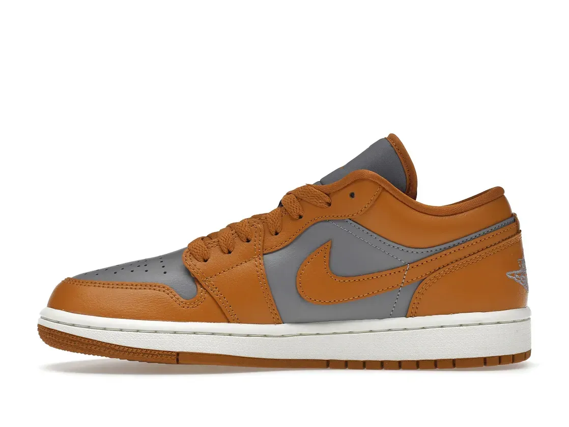 Фото № 3 с приближением к товару «‎Air Jordan 1 Low Cement Grey Chutney »