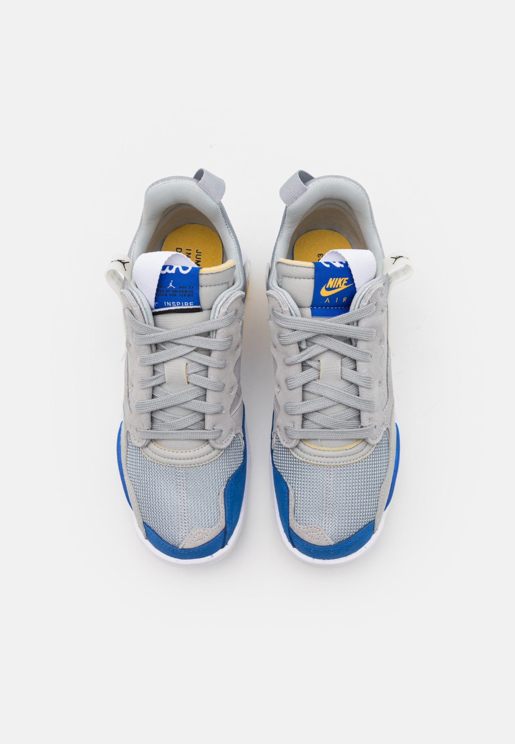 Фото № 4 с приближением к товару «‎Jordan Ma2 »