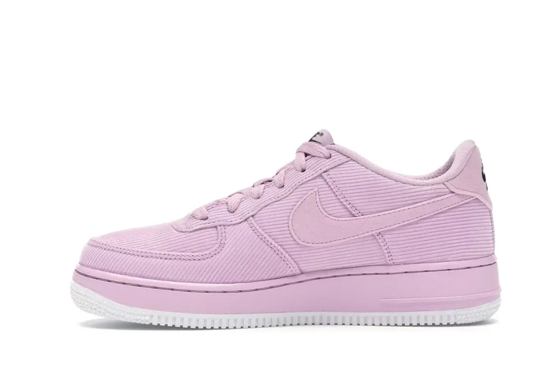 Фото № 3 с приближением к товару «‎Nike Air Force 1 LV8»