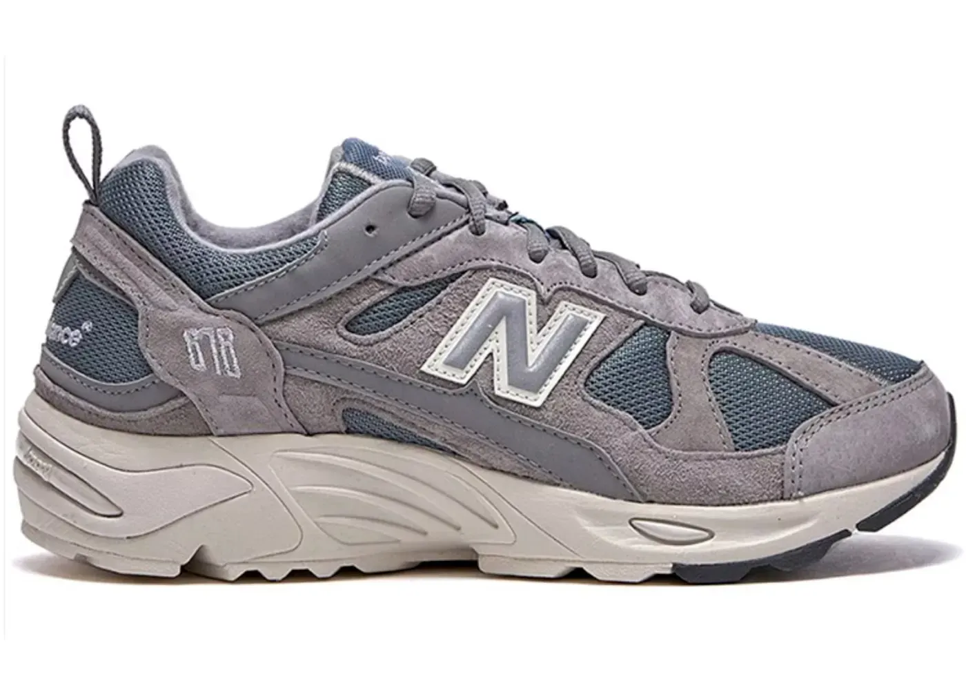 New Balance 878