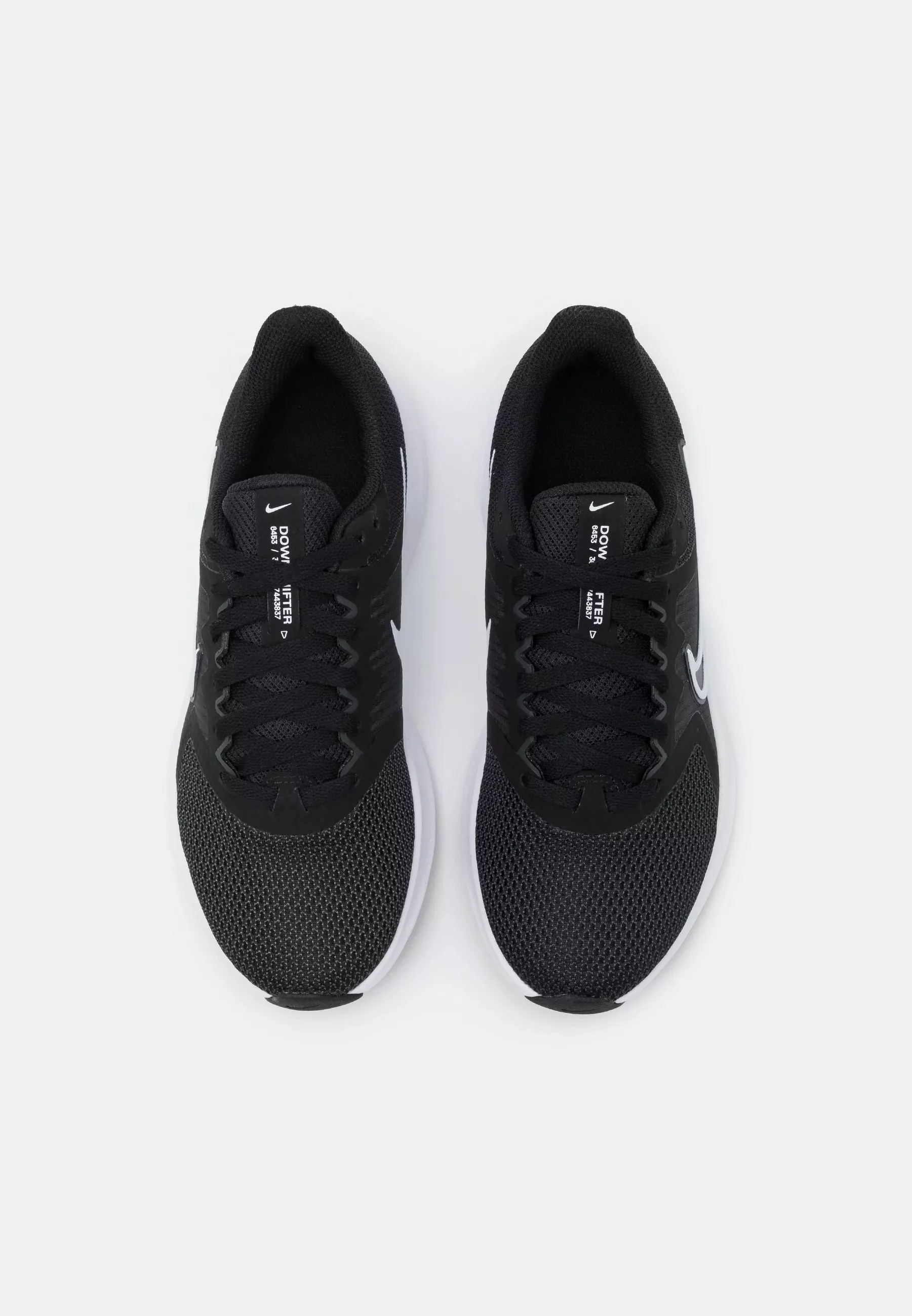 Фото № 3 с приближением к товару «‎DOWNSHIFTER 11»