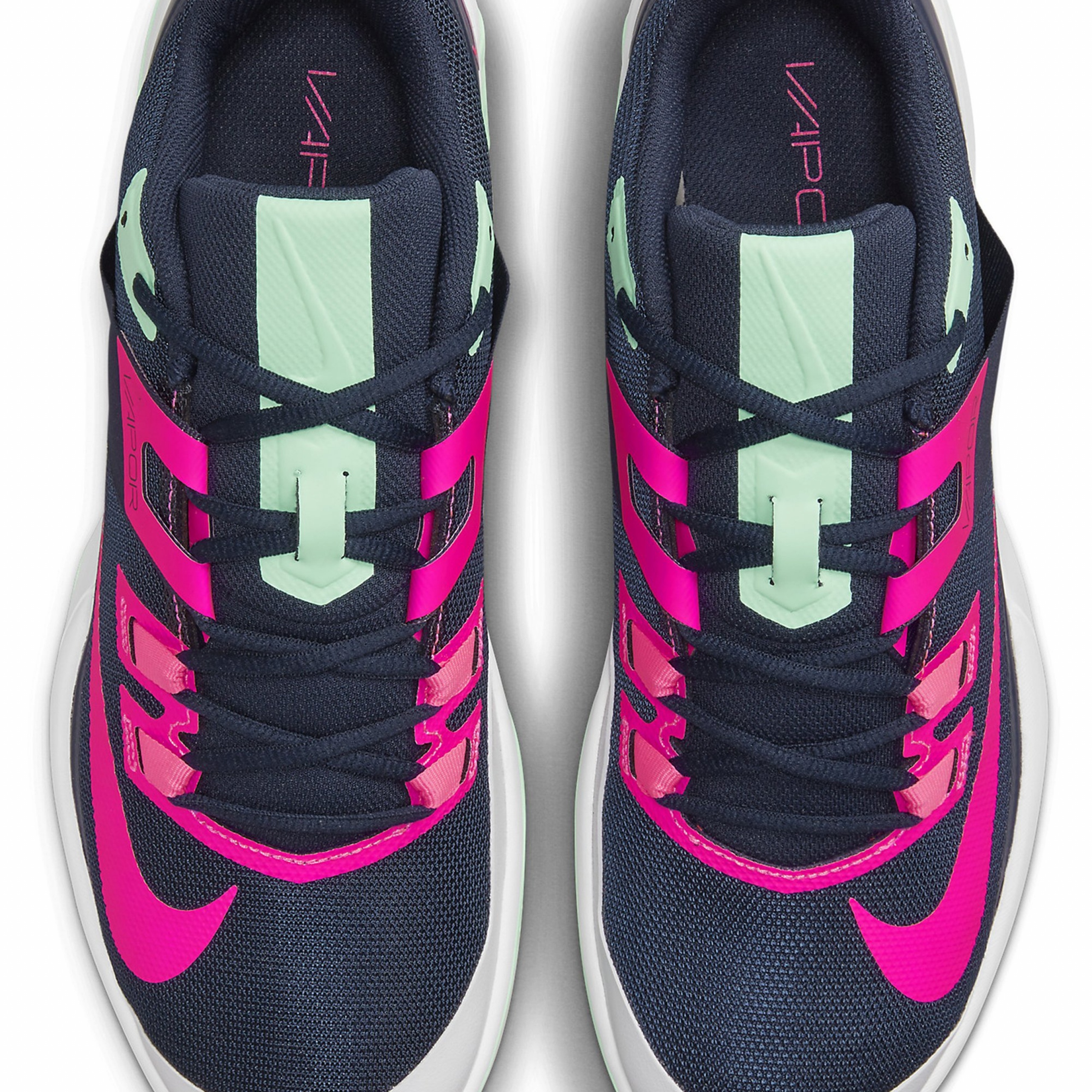 Фото № 3 с приближением к товару «‎Nike Court Vapor Lite »