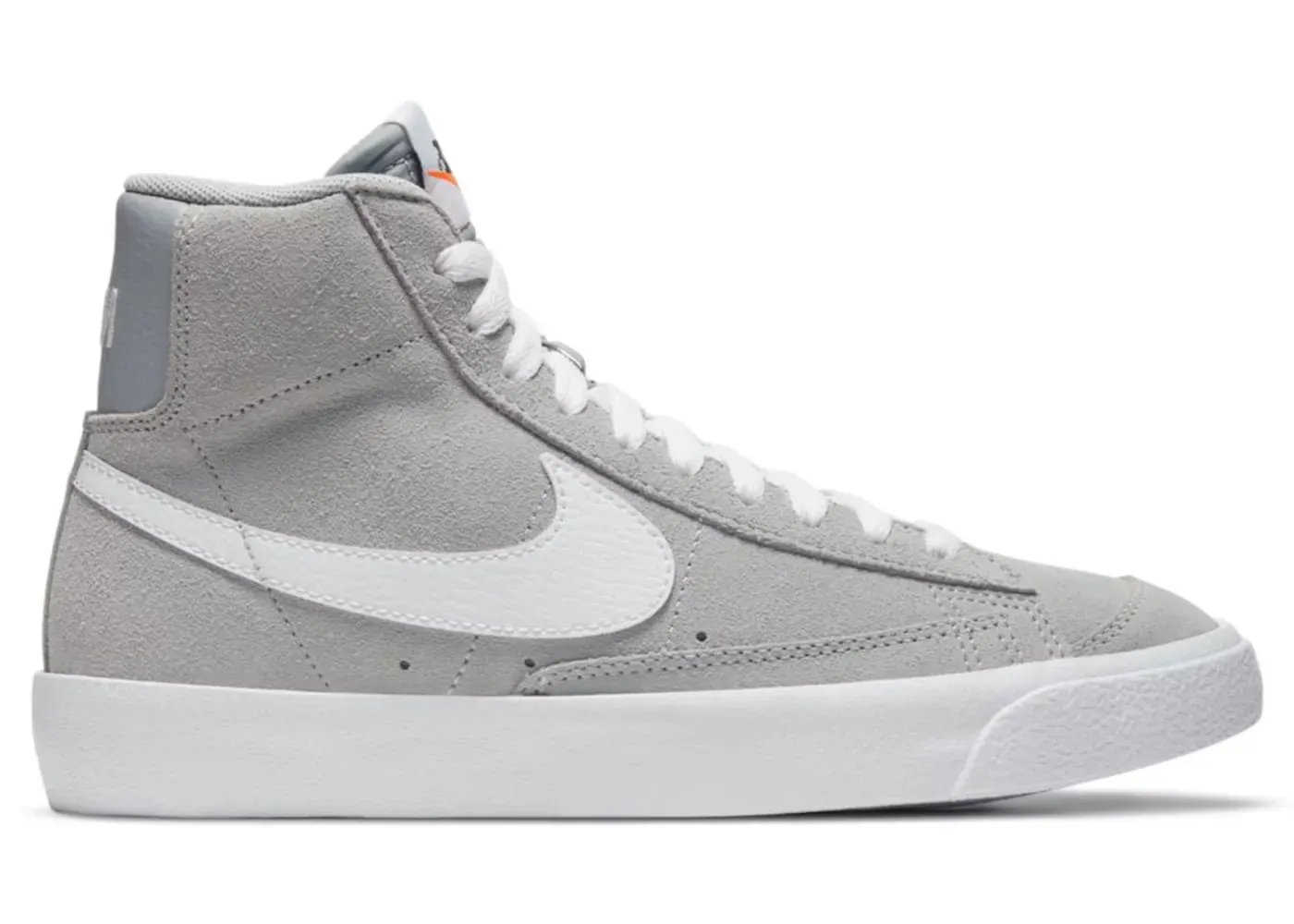 Фото № 1 с приближением к товару «‎Nike Blazer Mid 77»