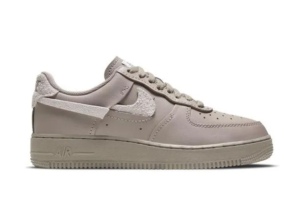 Фото № 1 с приближением к товару «‎Nike Air Force 1 Low LXX Malt »