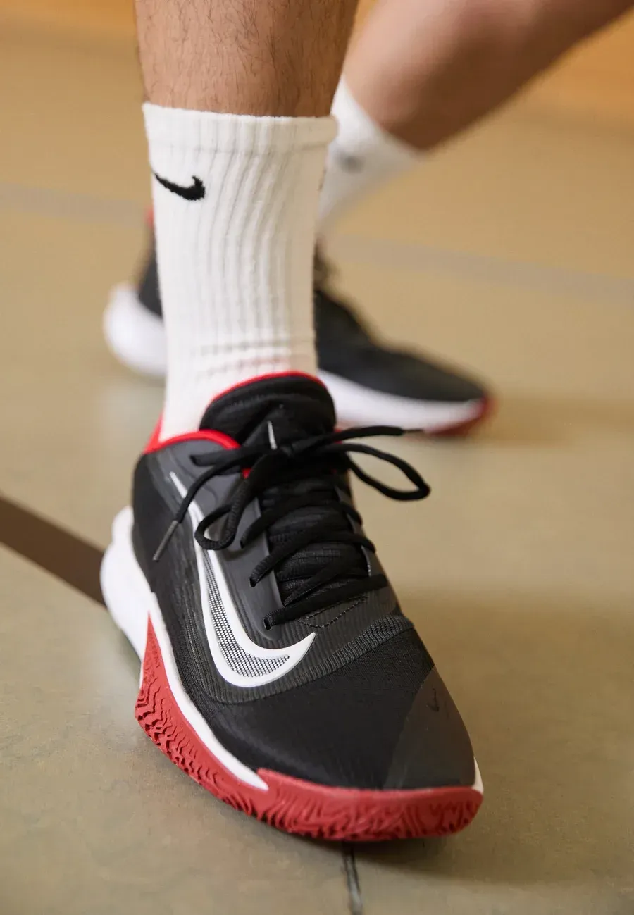 Фото № 1 с приближением к товару «‎PRECISION 7»