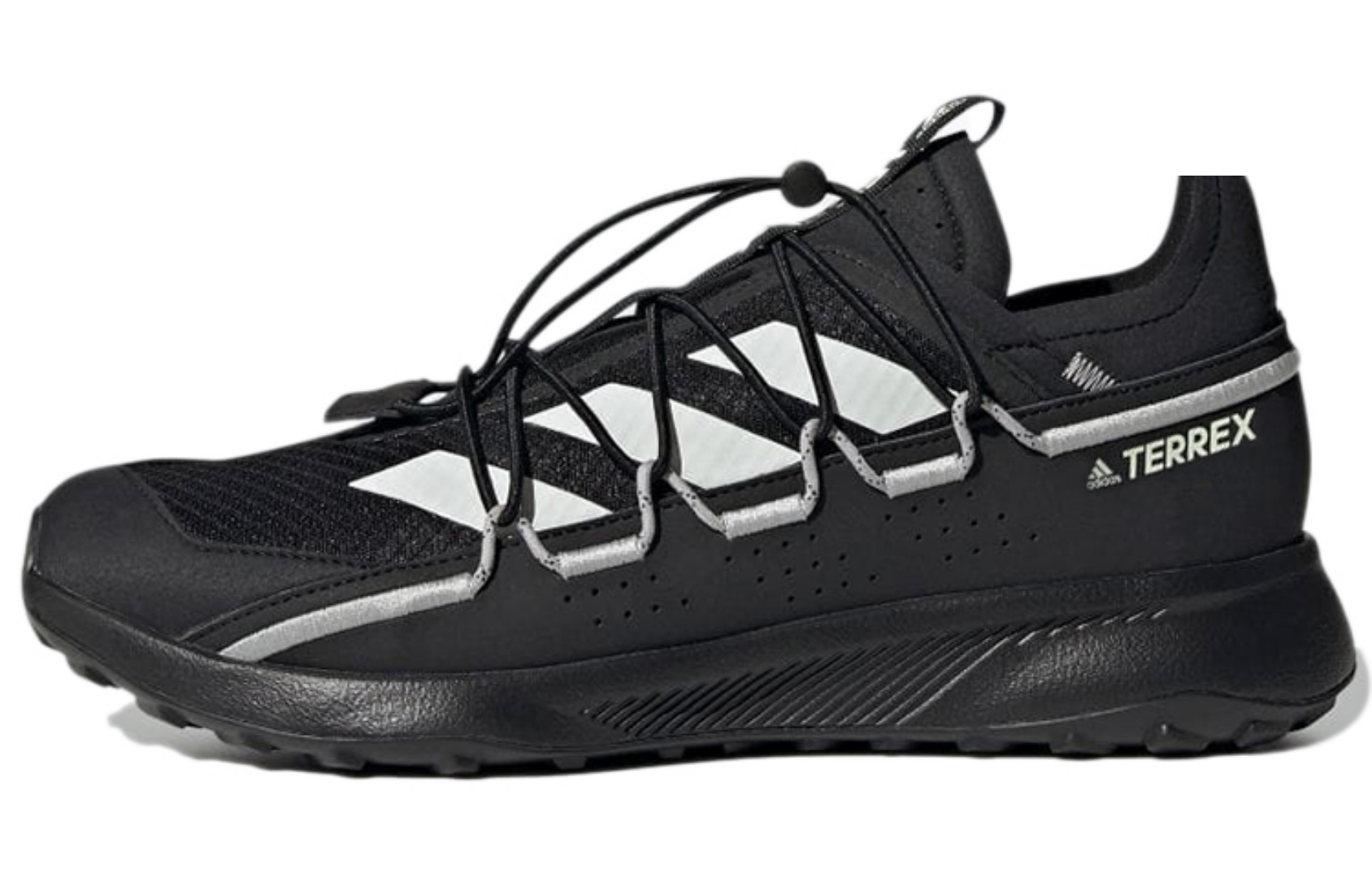 Фото № 1 с приближением к товару «‎adidas Terrex Voyager 21 Travel BlackWhite»