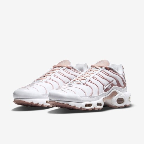Фото № 4 с приближением к товару «‎Nike Air Max Plus»