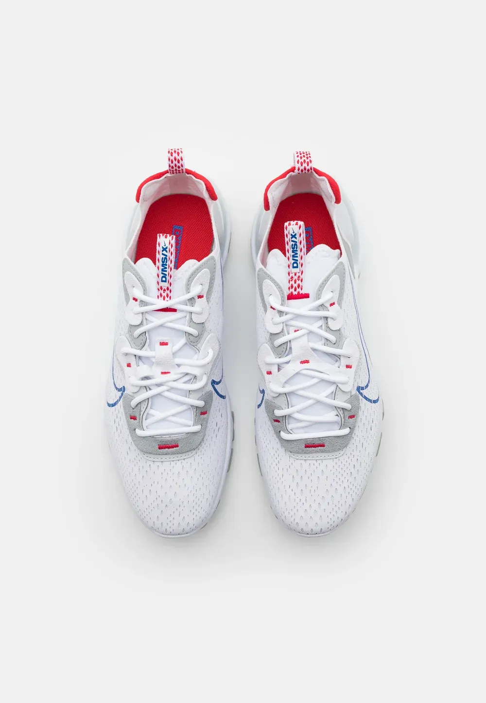 Фото № 4 с приближением к товару «‎REACT VISION»