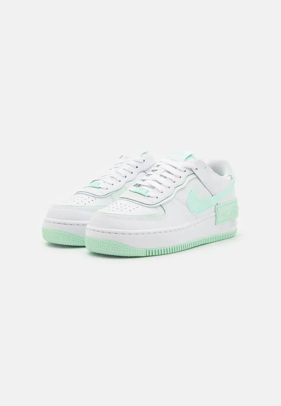 Фото № 4 с приближением к товару «‎AF1 SHADOW»