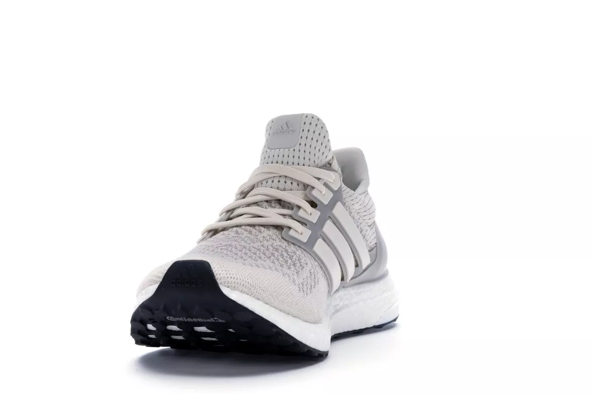 Фото № 2 с приближением к товару «‎adidas Ultra Boost 1.0 Cream Chalk (2018/2022)»